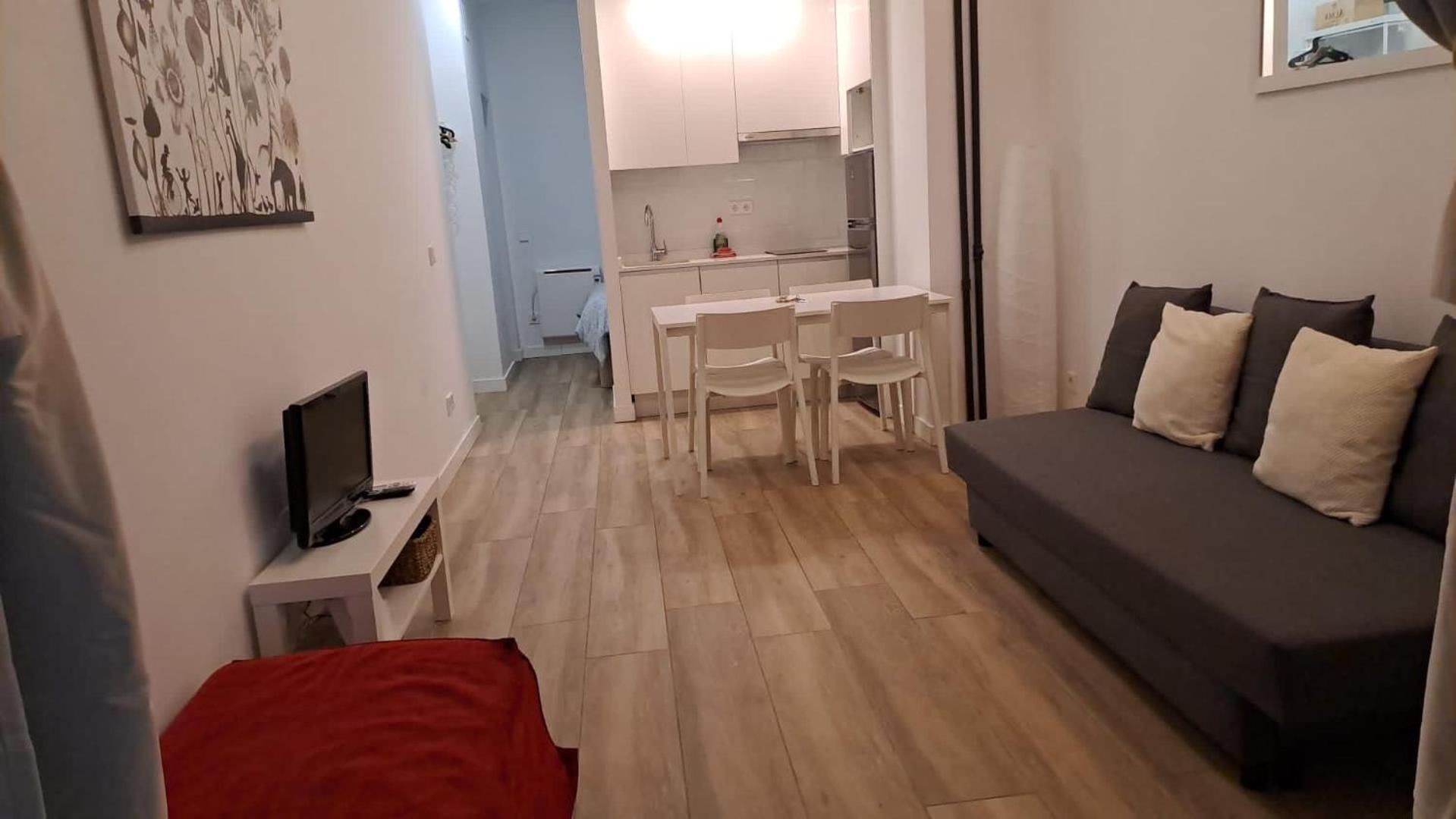 Apartamento Nuevo Refugio En Los Bajos De Moncloa! Madrid Exterior foto